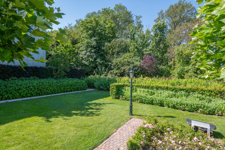 Foto 15 van Tinbergenstraat 30