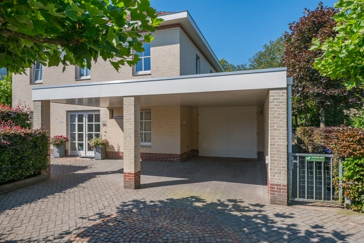 Foto 23 van Tinbergenstraat 30