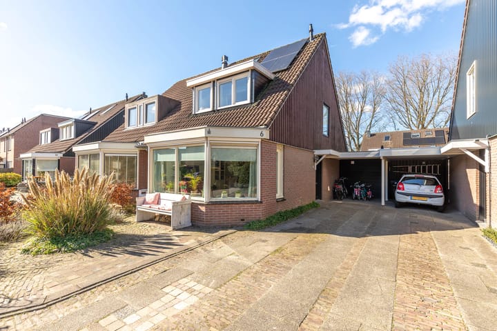 Foto 1 van de Brik 6