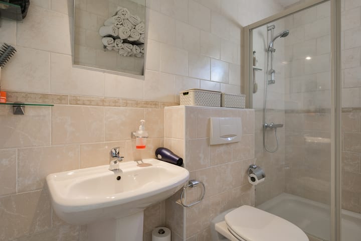 Foto 73 van Tinbergenstraat 30