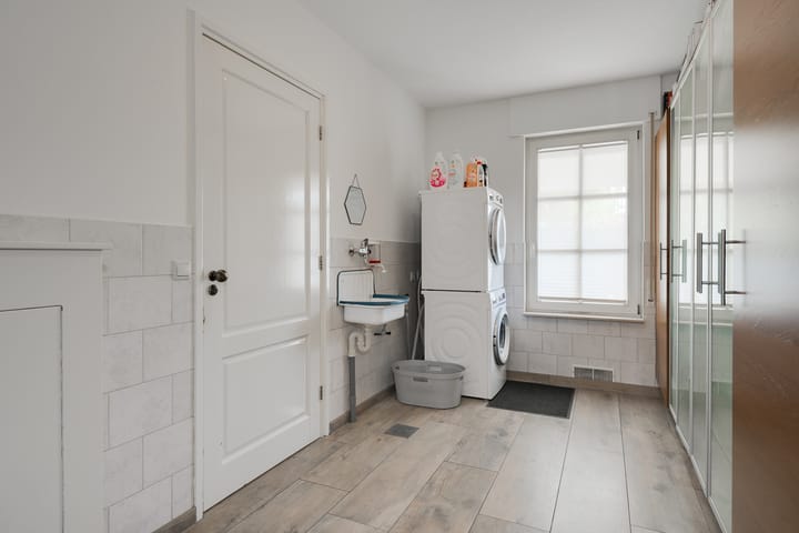 Foto 76 van Tinbergenstraat 30