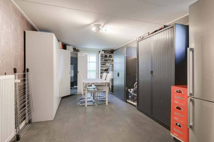 Foto 77 van Tinbergenstraat 30