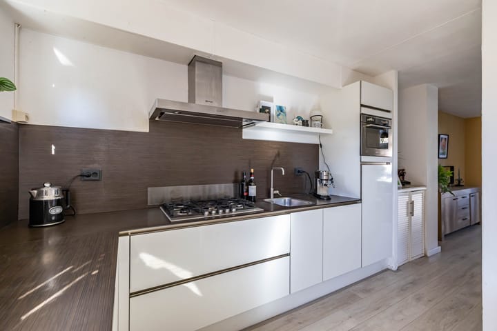 Foto 30 van Granpré Molièreweg 8