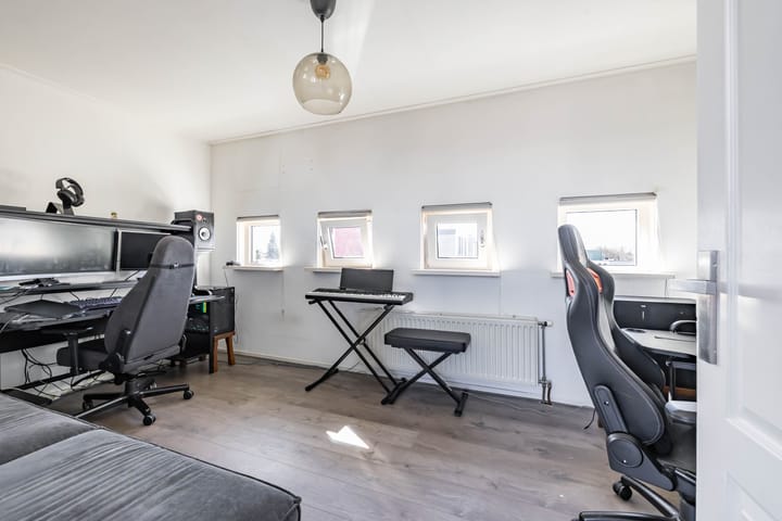 Foto 63 van Granpré Molièreweg 8