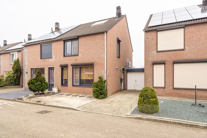 Foto 3 van Karensstraat 21