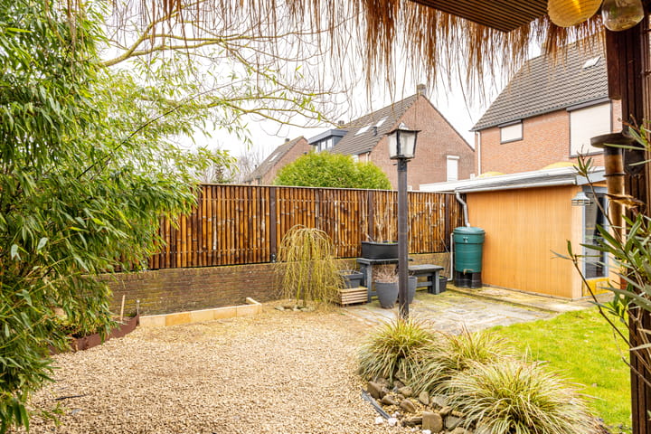 Foto 39 van Karensstraat 21