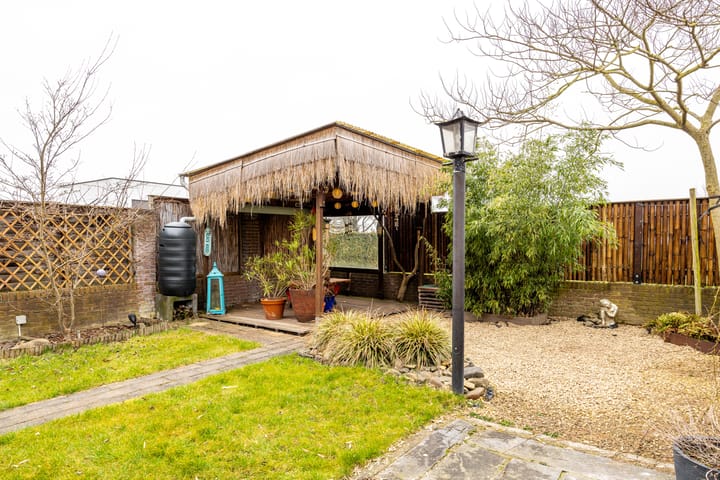 Foto 41 van Karensstraat 21