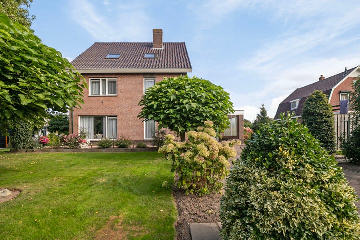 Foto 8 van Julianastraat 7-A