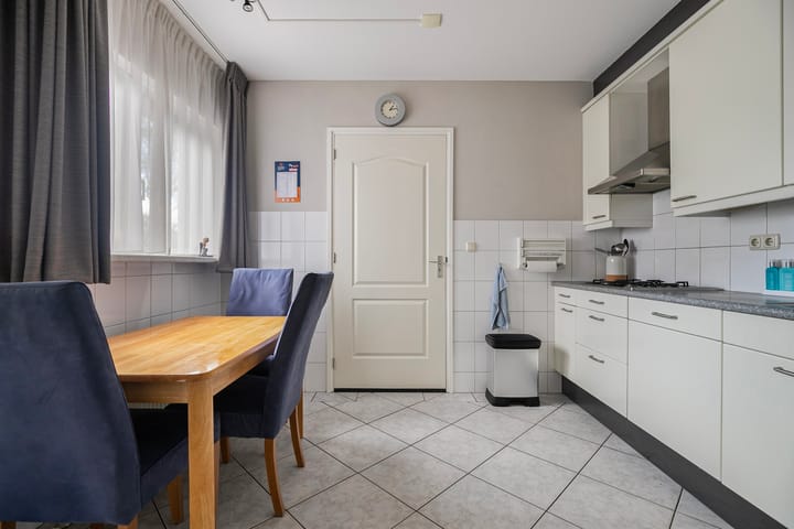 Foto 19 van Julianastraat 7-A