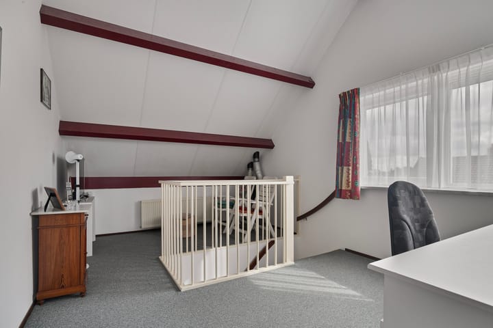 Foto 46 van Julianastraat 7-A