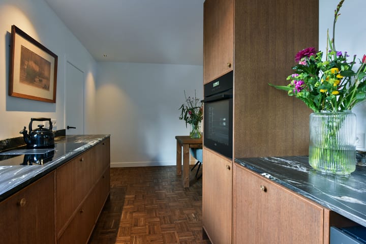 Foto 12 van Brandnetel 33