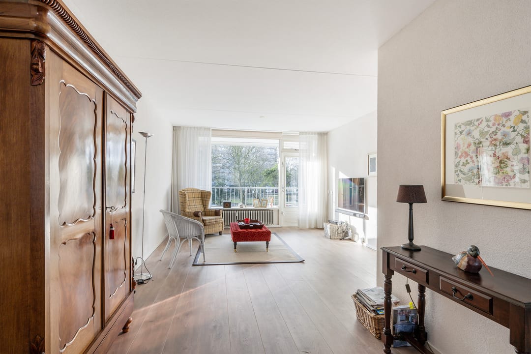 Foto 1 van Albertine Agneslaan 296