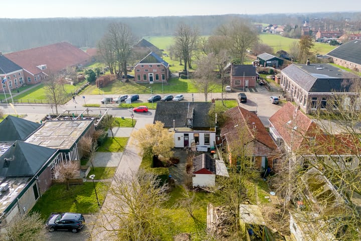 Foto 30 van Hoofdweg 120