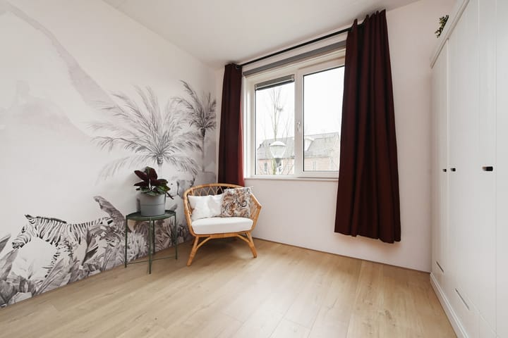 Foto 20 van Hermelijnzoom 12