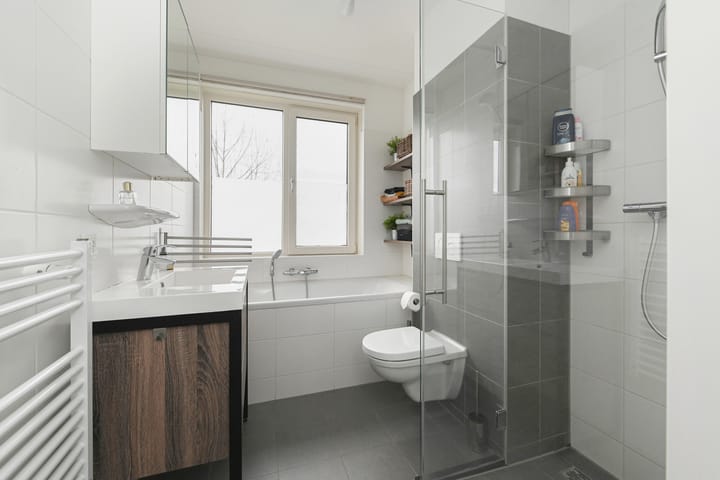 Foto 24 van Hermelijnzoom 12