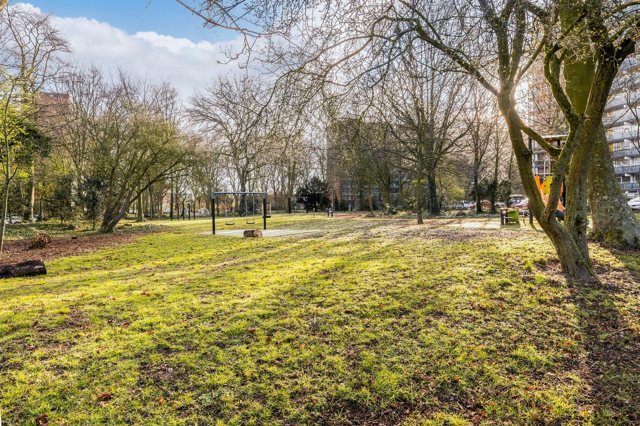 Foto 30 van Albertine Agneslaan 296