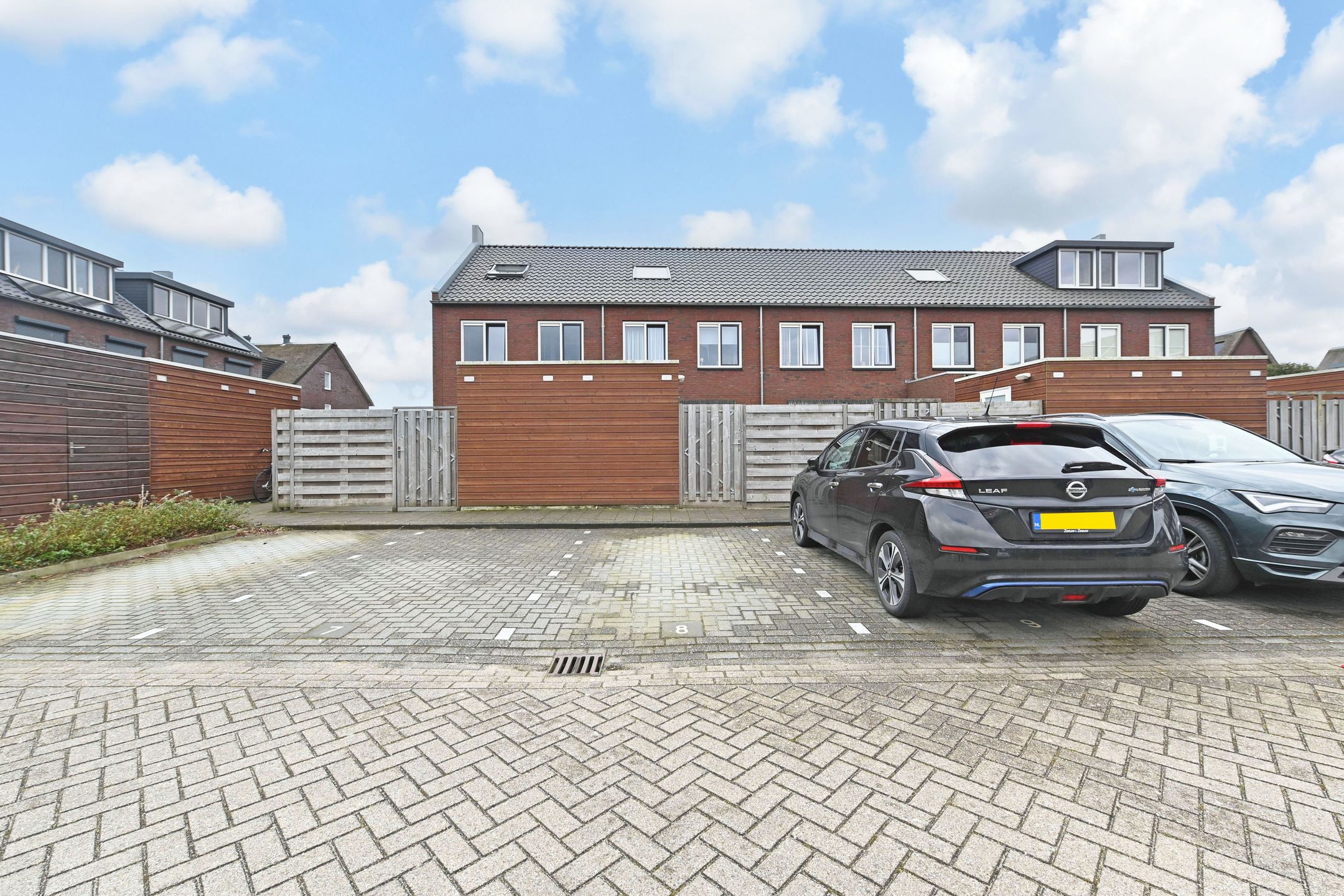 Foto 33 van Hermelijnzoom 12