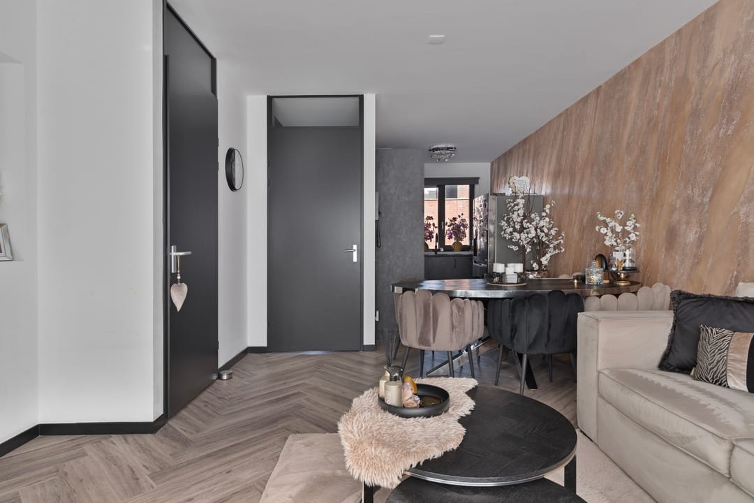 Photo 8 of Demerstraat 4