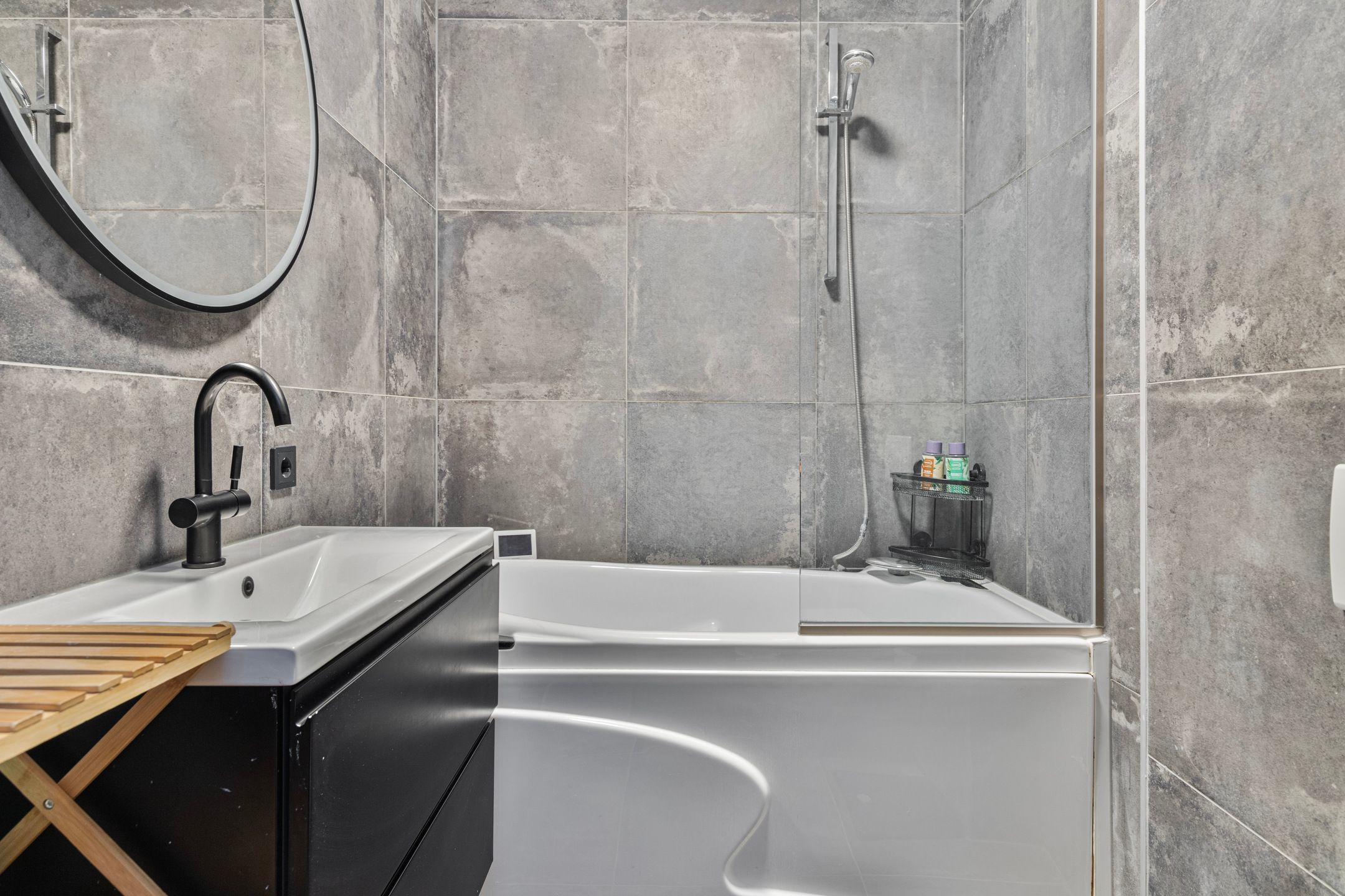 Photo 21 of Demerstraat 4