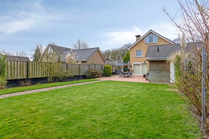 Foto 36 van Burgemeester van Elkstraat 3