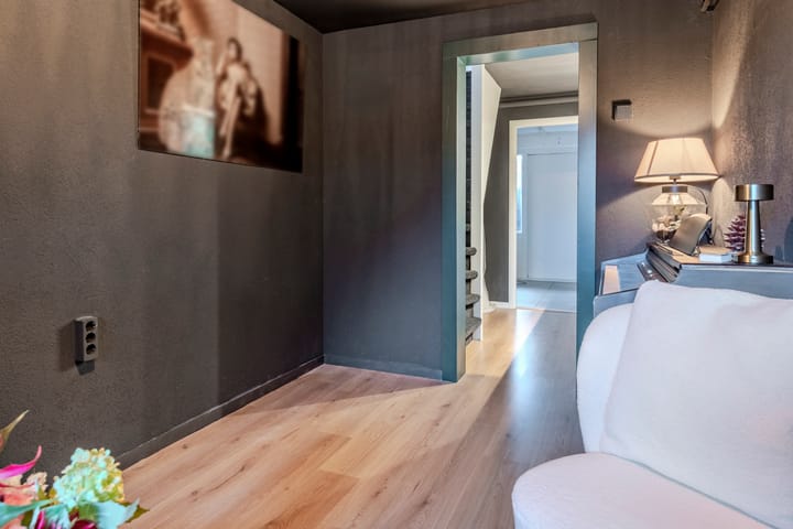 Photo 15 of Prins Bernhardlaan 334