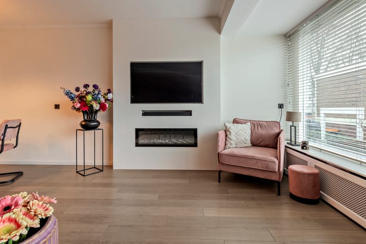 Photo 24 of Prins Bernhardlaan 334