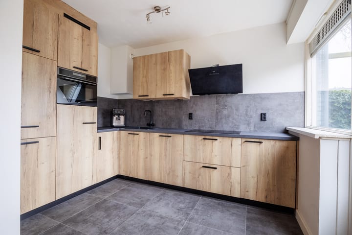 Foto 2 van Albardastraat 32