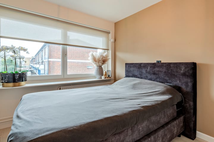 Photo 41 of Prins Bernhardlaan 334