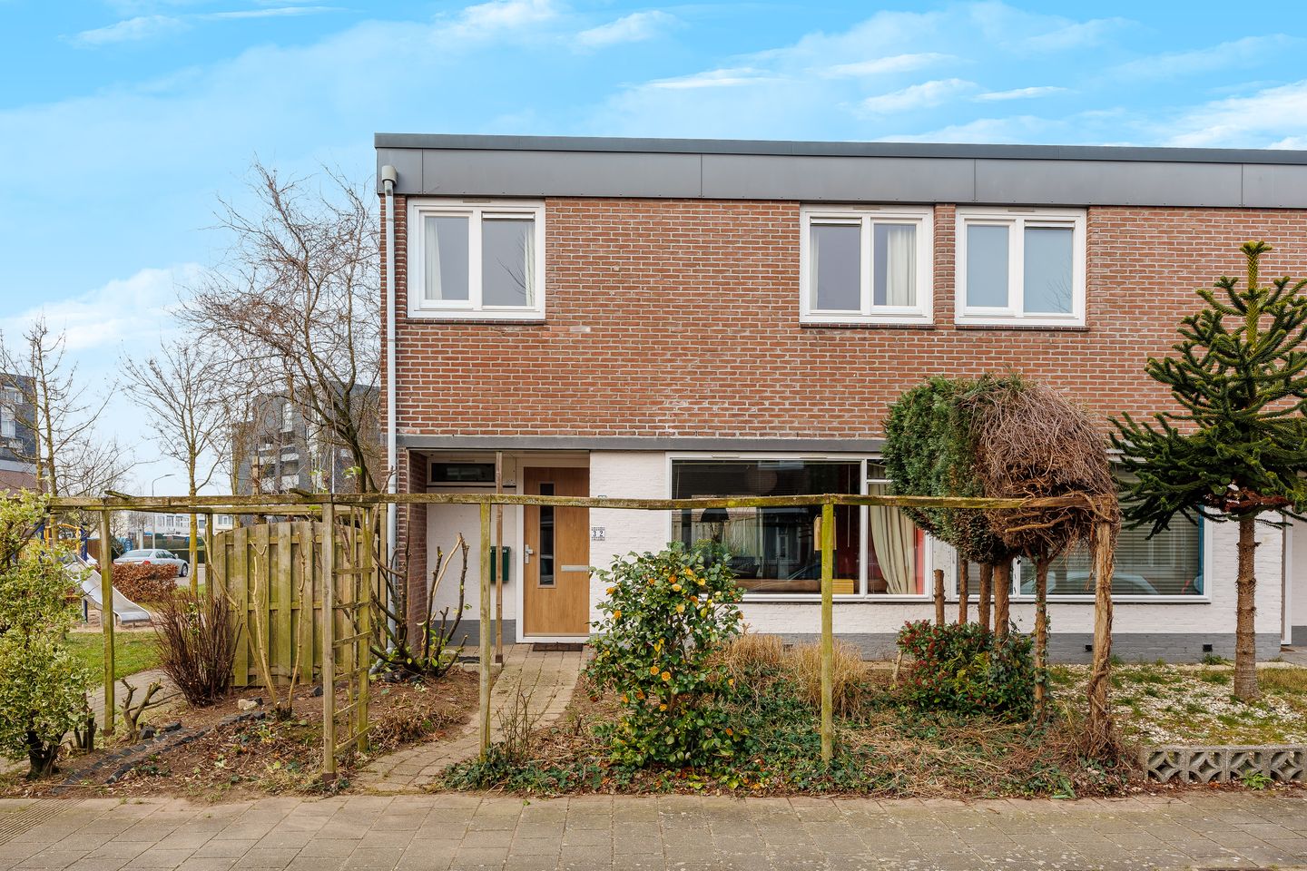 Foto 4 van Albardastraat 32