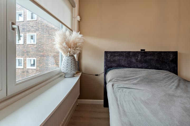 Photo 43 of Prins Bernhardlaan 334