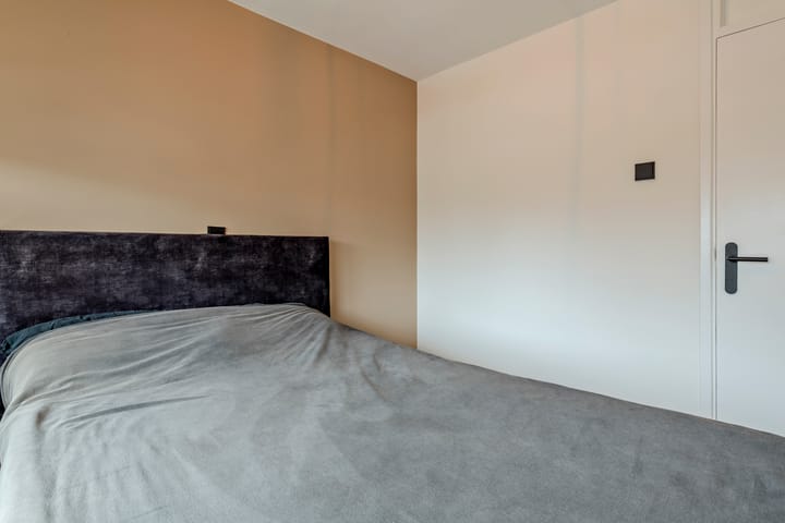 Photo 44 of Prins Bernhardlaan 334