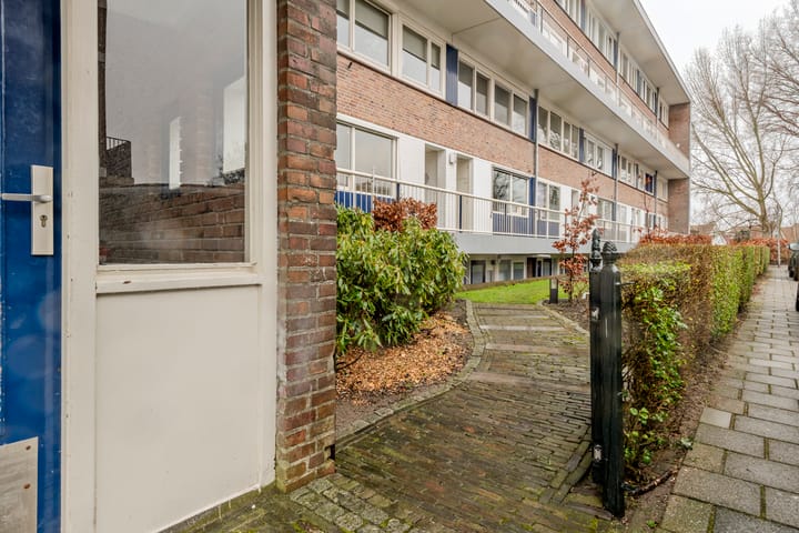 Photo 50 of Prins Bernhardlaan 334