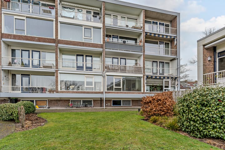 Photo 1 of Prins Bernhardlaan 334