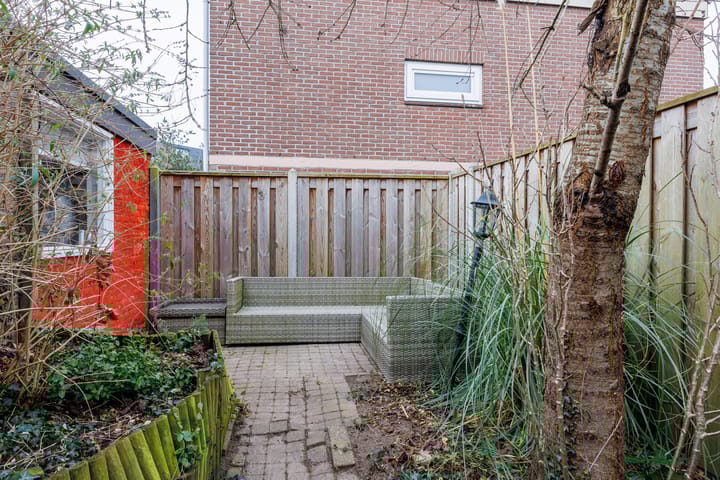 Foto 21 van Albardastraat 32