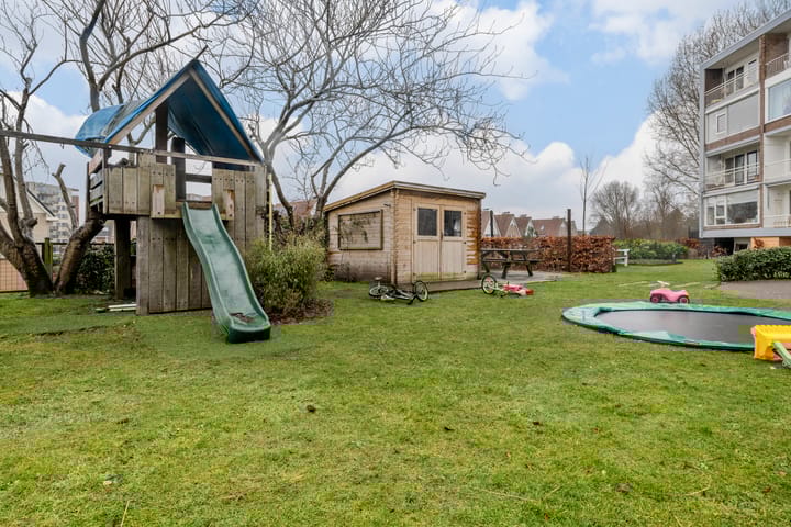 Photo 63 of Prins Bernhardlaan 334