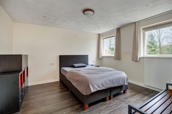 Foto 24 van Weerscheut 20