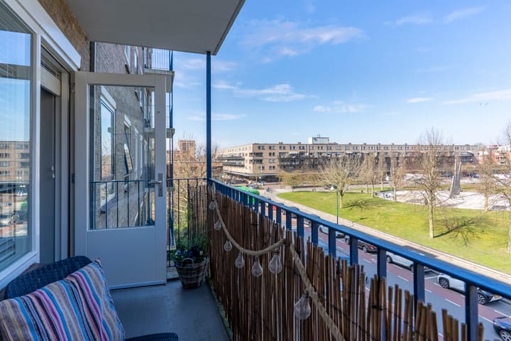 Foto 6 van Aert van Neslaan 323