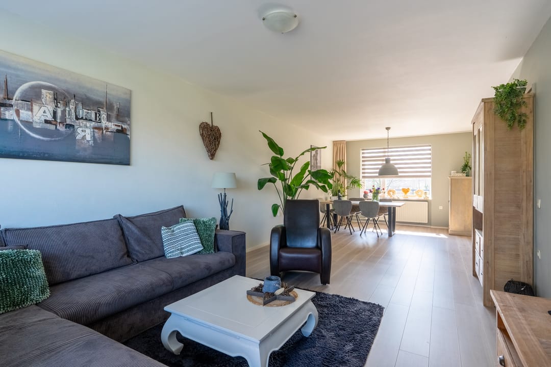 Foto 8 van Aert van Neslaan 323