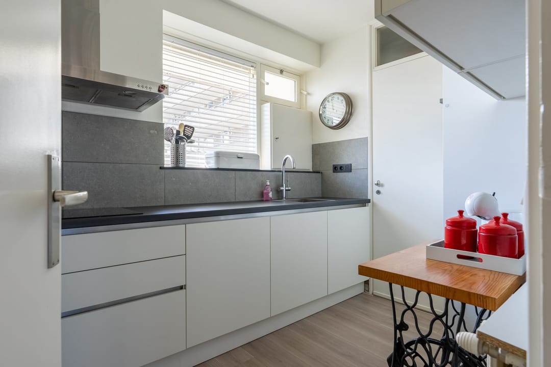 Foto 11 van Aert van Neslaan 323