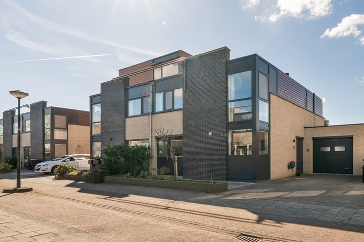 Foto 1 van C.F. Kuijken-van der Eijndetuin 22