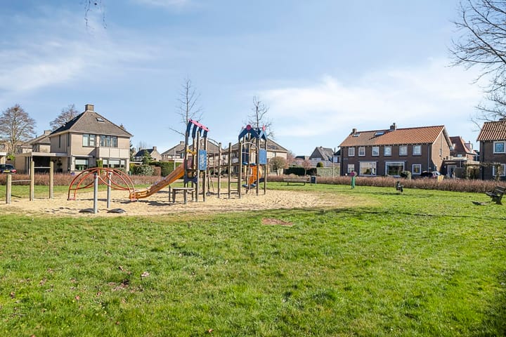 Foto 68 van Burgemeester van Engelenweg 73