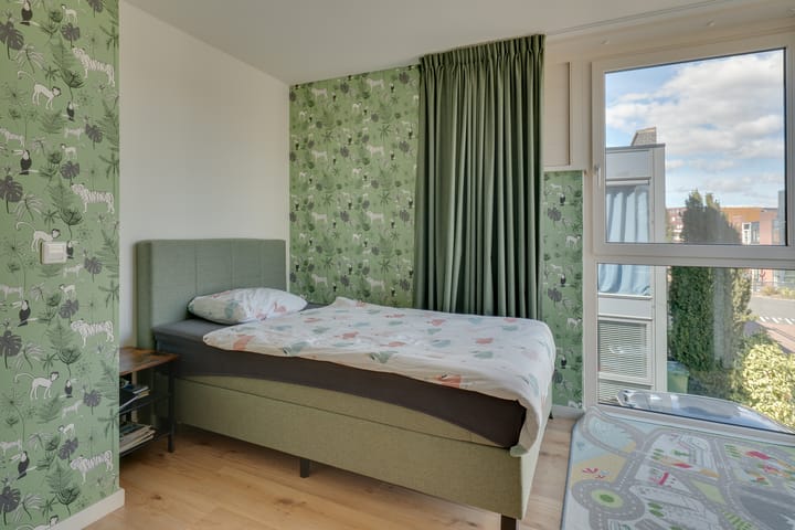 Foto 32 van C.F. Kuijken-van der Eijndetuin 22