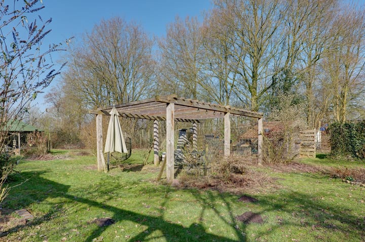 Foto 25 van Looveen 22