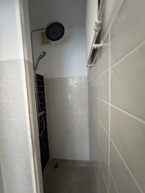 Photo 5 of Looierstraat 30-2