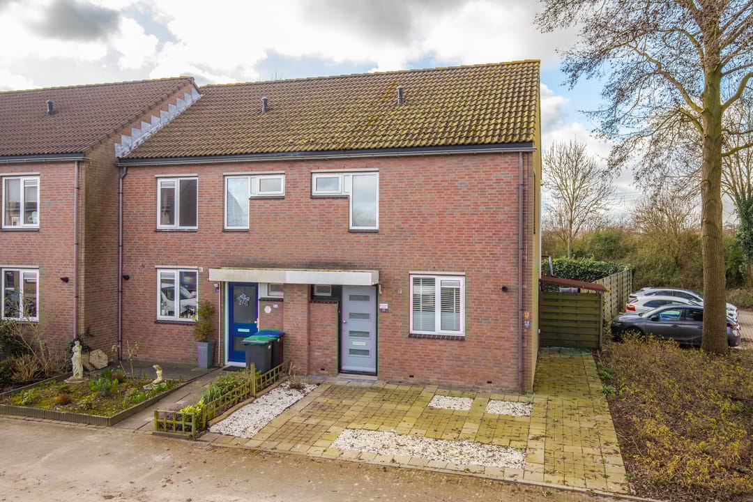 Koopwoningen - huizen te koop in [Funda]