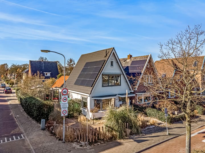 Foto 1 van Kennemerstraatweg 299