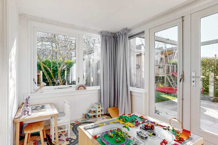 Foto 13 van Kennemerstraatweg 299