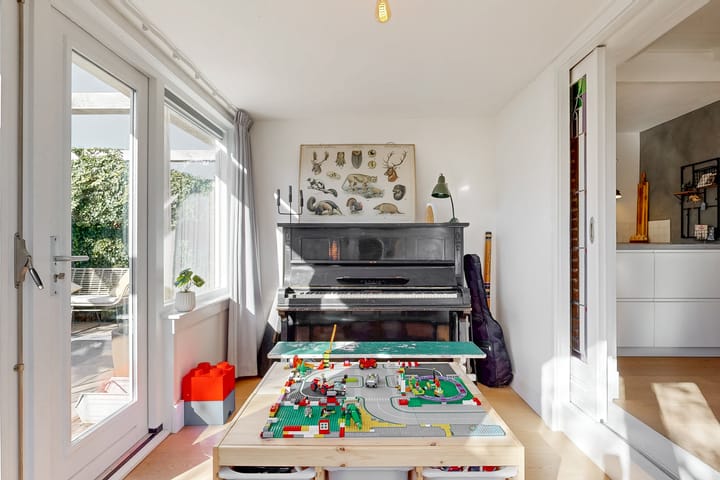 Foto 14 van Kennemerstraatweg 299