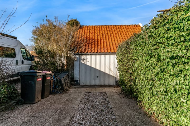 Foto 38 van Kennemerstraatweg 299