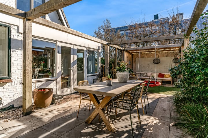 Foto 42 van Kennemerstraatweg 299